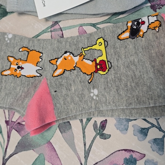 Happy pop corgi socks and 1 brand new grey and no tags black with koala - Picture 2 of 5